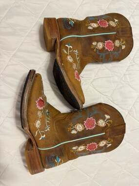 RedHawk Boot Co. Kids Floral Embroidered Square Toe Cowgirl Boots